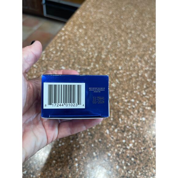 Innovative, skincare clinical cleansing complex - Picture 5 of 8